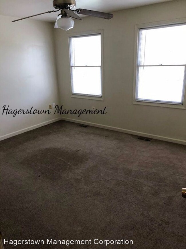 Foto del edificio - 3 br, 1.5 bath House - 10817 Bower Avenue