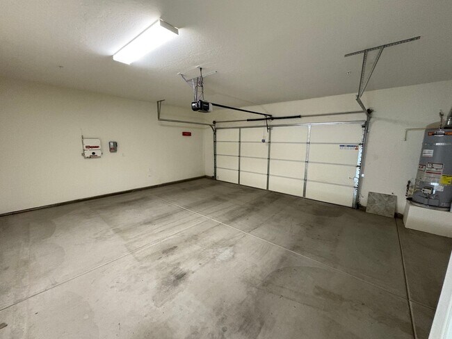 Foto del edificio - Charming home located in gated community A...