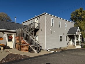 Building Photo - 1214 Cooper St