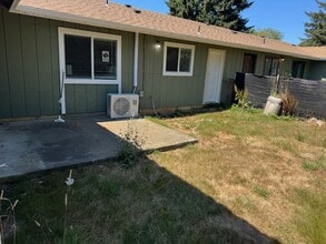 Building Photo - 3573 Movie Ln
