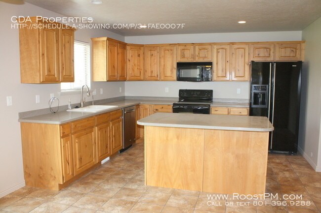 Building Photo - 3437 Appaloosa Way