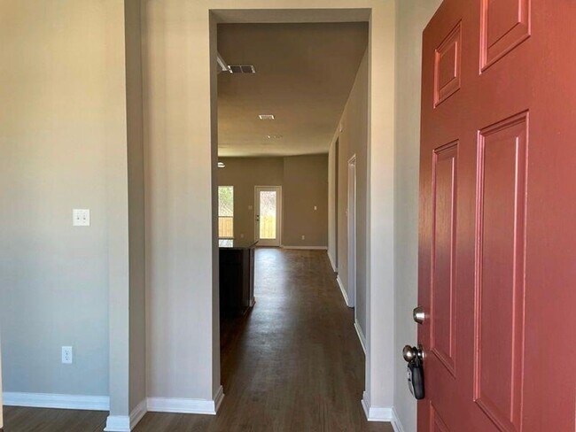 Building Photo - 3 br, 2 bath House - 3062 Dade Loop