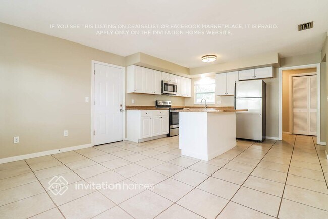 Foto del edificio - 2136 17th Terrace SW