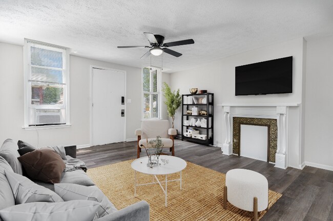 Building Photo - 3028 Cleinview Ave