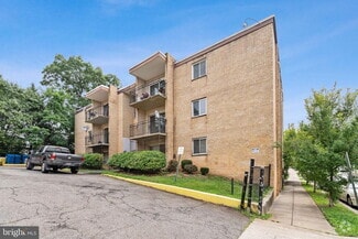Building Photo - 5106 F St SE