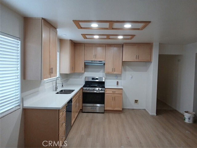 Building Photo - 12067 White Oak Ct