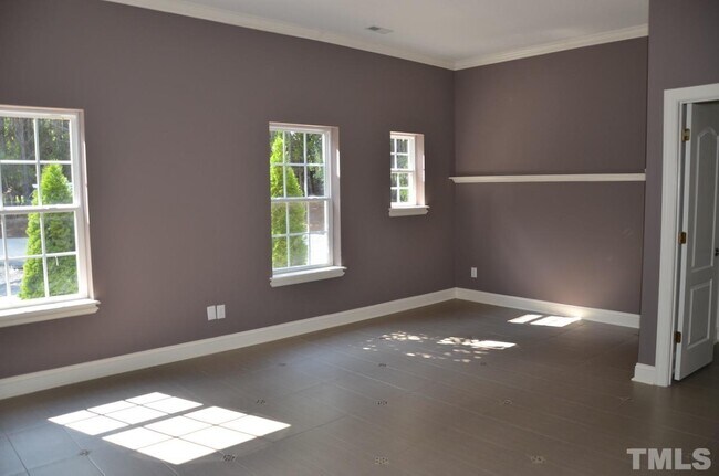 Building Photo - 51 Blue Grass Trail