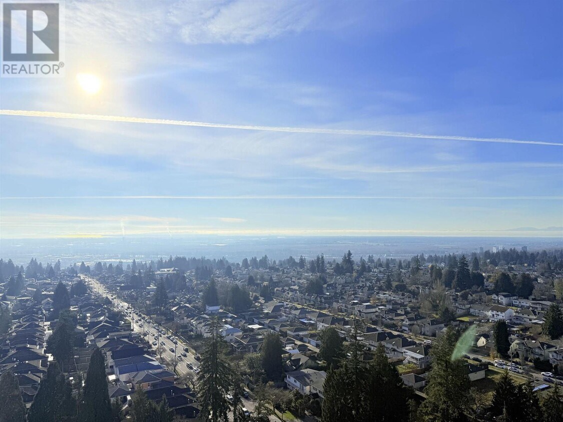 Photo principale - 6699-6699 Dunblane Ave