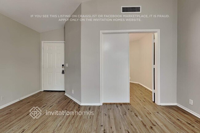 Foto del edificio - 11007 N 59th Dr