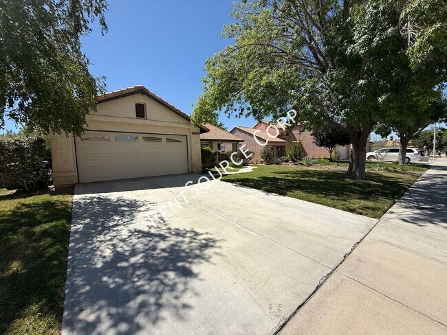 Building Photo - 44249 Halcom Ave