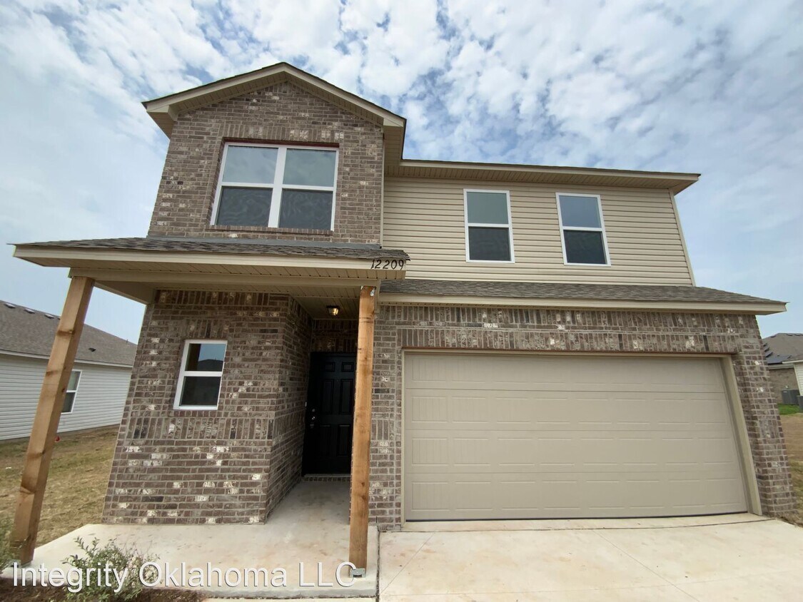 4 br, 2 bath House 12209 Kameron Way House for Rent in Yukon, OK