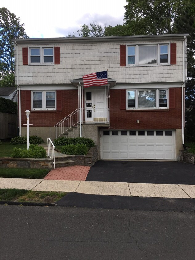 105 Henry Ave, Harrison, NY 10528 Apartments in Harrison, NY