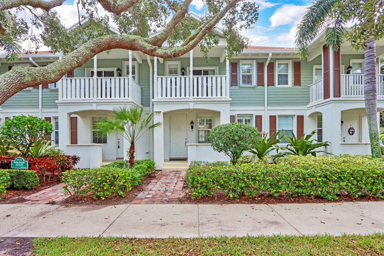 Primary Photo - 2793 E Community Dr