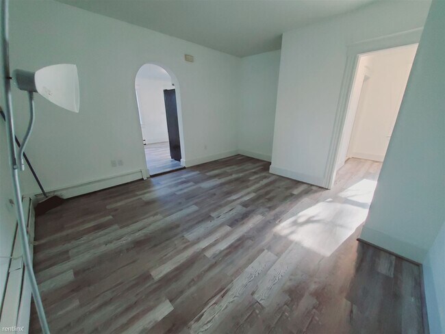Foto del edificio - 2 br, 2 bath Condo - 38 Pine Hill Ave Apt 2