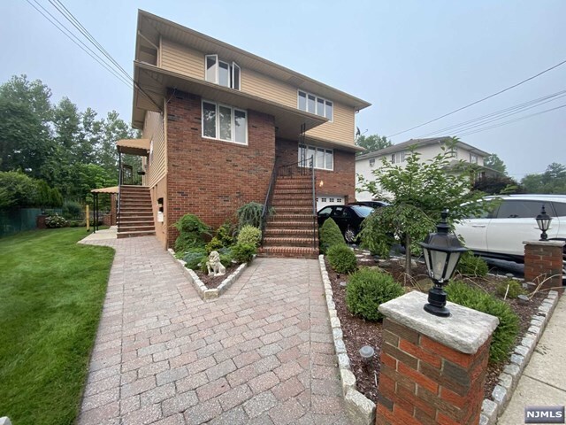 Foto principal - 60 Maiden Ln