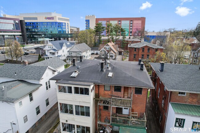 Foto del edificio - 24 Madison St