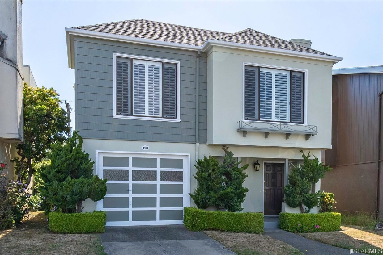 Foto principal - 90 Huntington Dr