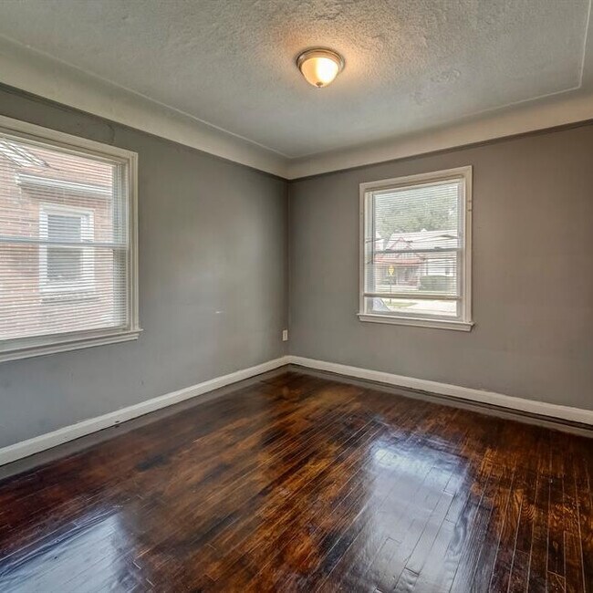 Foto del edificio - 16559 Murray Hill St