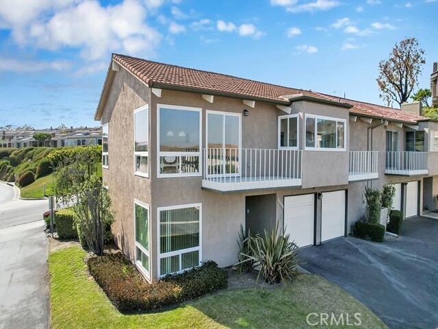Primary Photo - 31232 Flying Cloud Dr
