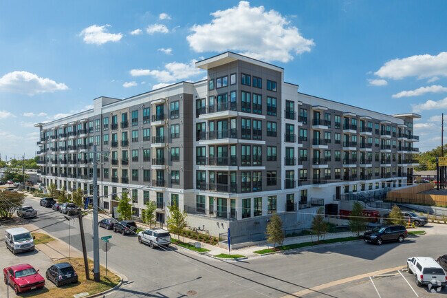 Foto del edificio - Broadstone North Lamar