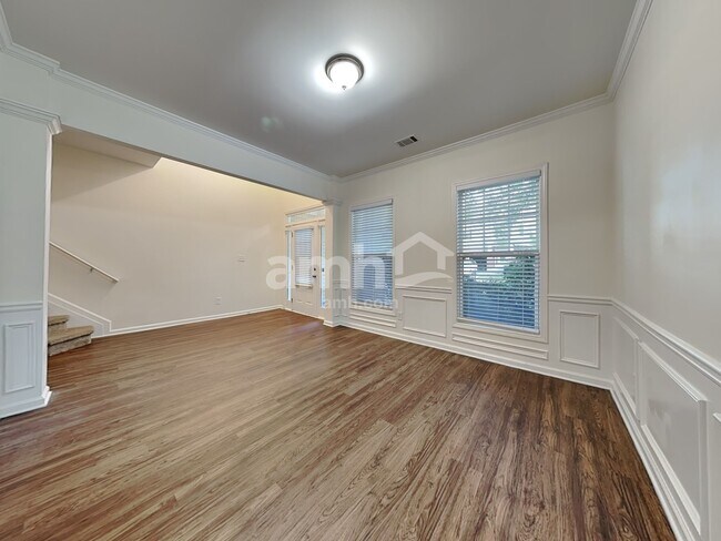 Foto del edificio - 2352 Valley Mill Ct NE