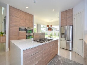 Building Photo - 14319 Shadow Garden Ln