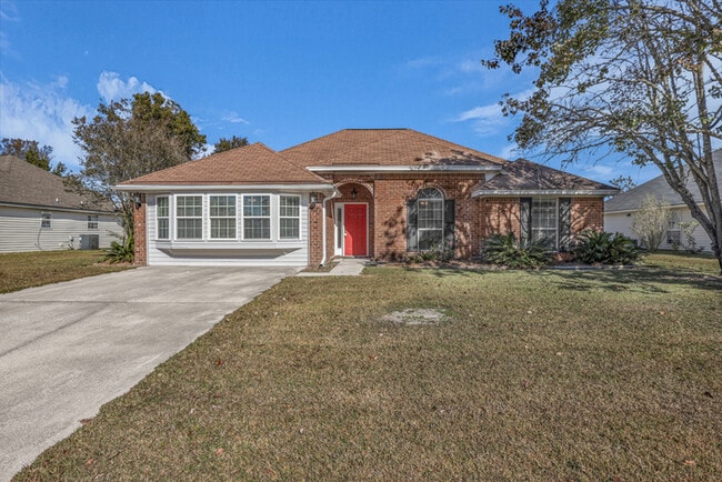 Building Photo - 10 Chamois Ct