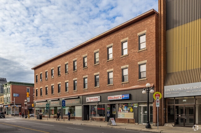 Building Photo - 260-1/2 Dalhousie Avenue