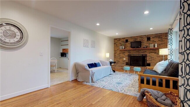Foto del edificio - 3 bed, 2 bath single family home in Clemson - Great for students and families
