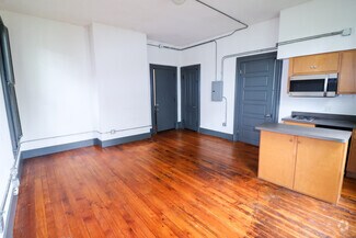 Building Photo - 2632 Eden Ave