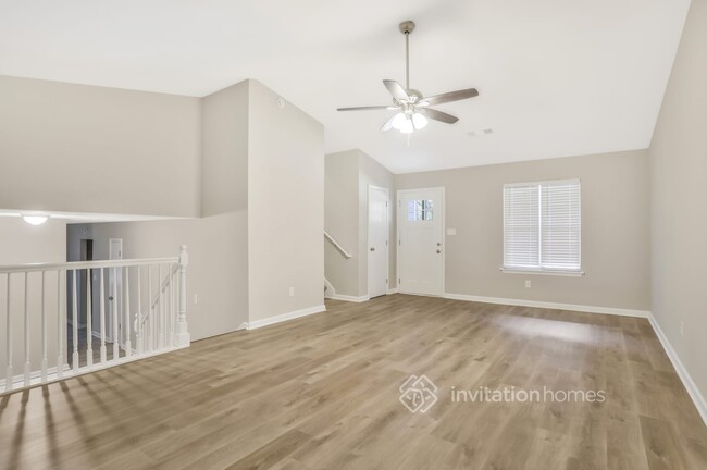 Building Photo - 5164 Scarbrough Ln