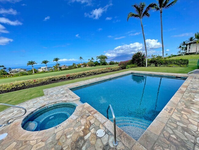 Foto del edificio - Live the Wailea Lifestyle – Ocean View ground level Townhome at Wailea Fairway Villas - Seasonal ...