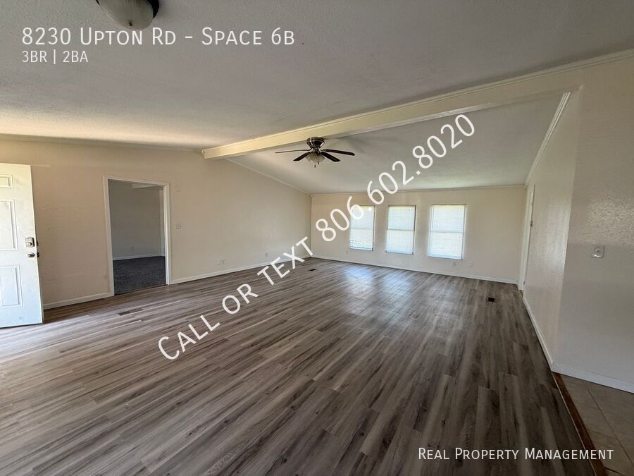 Foto principal - 8230 Upton Rd