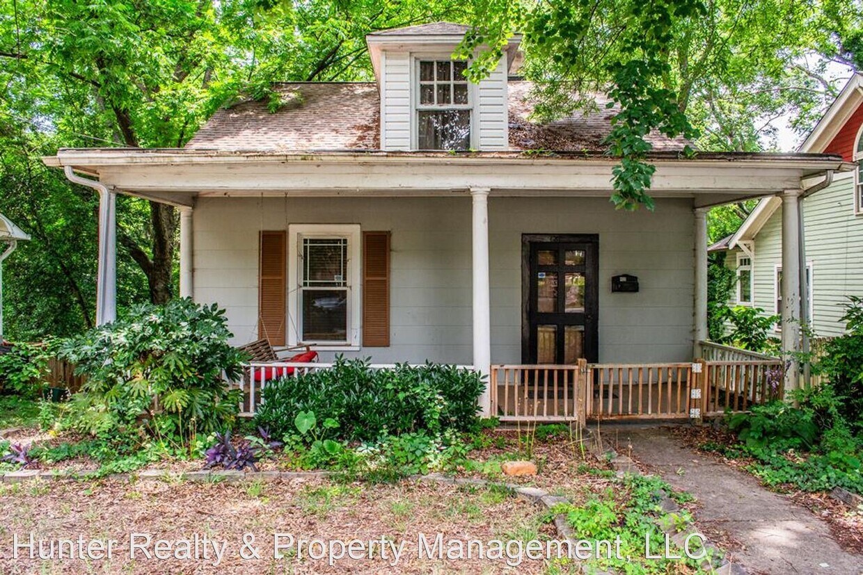 2 br, 2 bath House 427 South Sunset Drive House for Rent in Winston