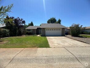 Building Photo - 4045 Cirrus St