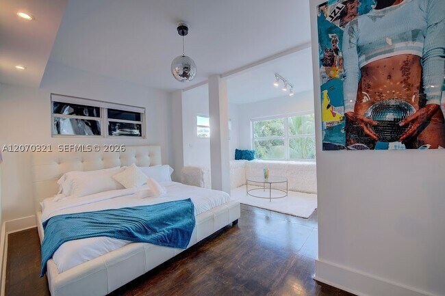 Foto del edificio - 524 NW 35th St