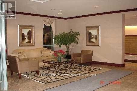 Building Photo - 28 Olive Ave