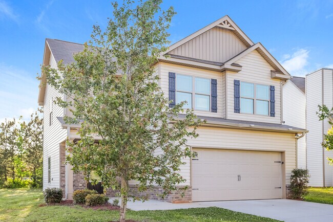 Foto del edificio - 4 Bedroom Atlanta Home