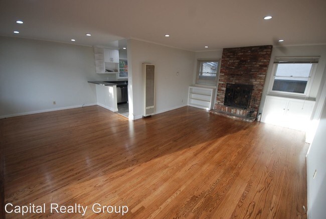 Foto del edificio - 42-46 Oakwood Dr