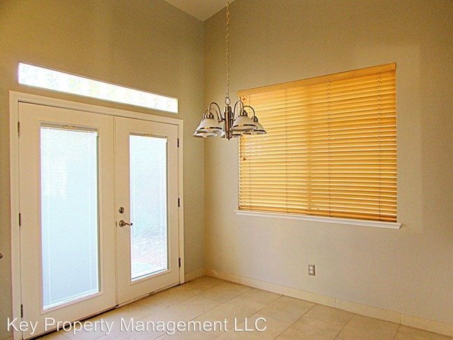 Building Photo - 4 br, 2.5 bath House - 8364 Longmont Dr