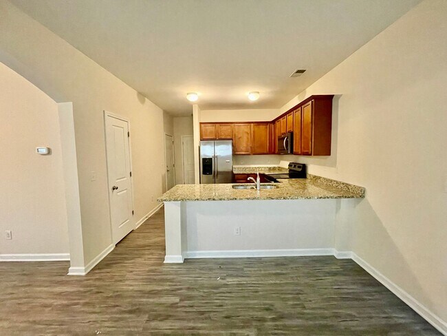 Foto del edificio - 243 Village Creek Way