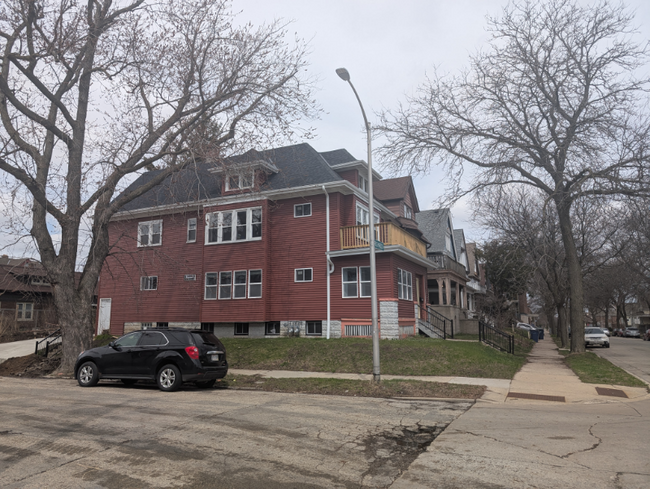 Building Photo - 2603 N Richards St