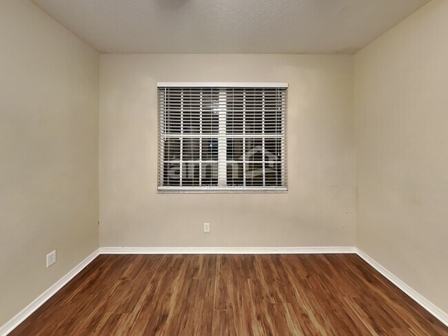 Building Photo - 11531 Mountain Bay Drive