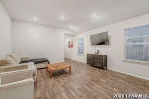 Foto del edificio - 4883 Nueces Path