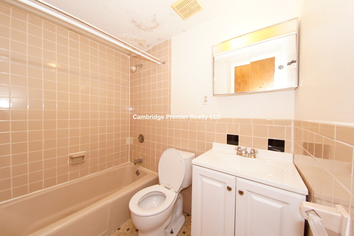 Foto principal - 112 Sycamore St