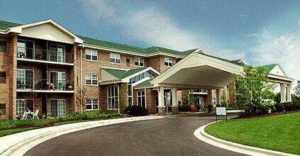 Building Photo - 2000 Randi Dr