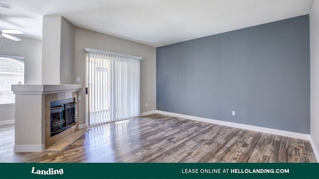Foto del edificio - 8450 W Charleston Blvd
