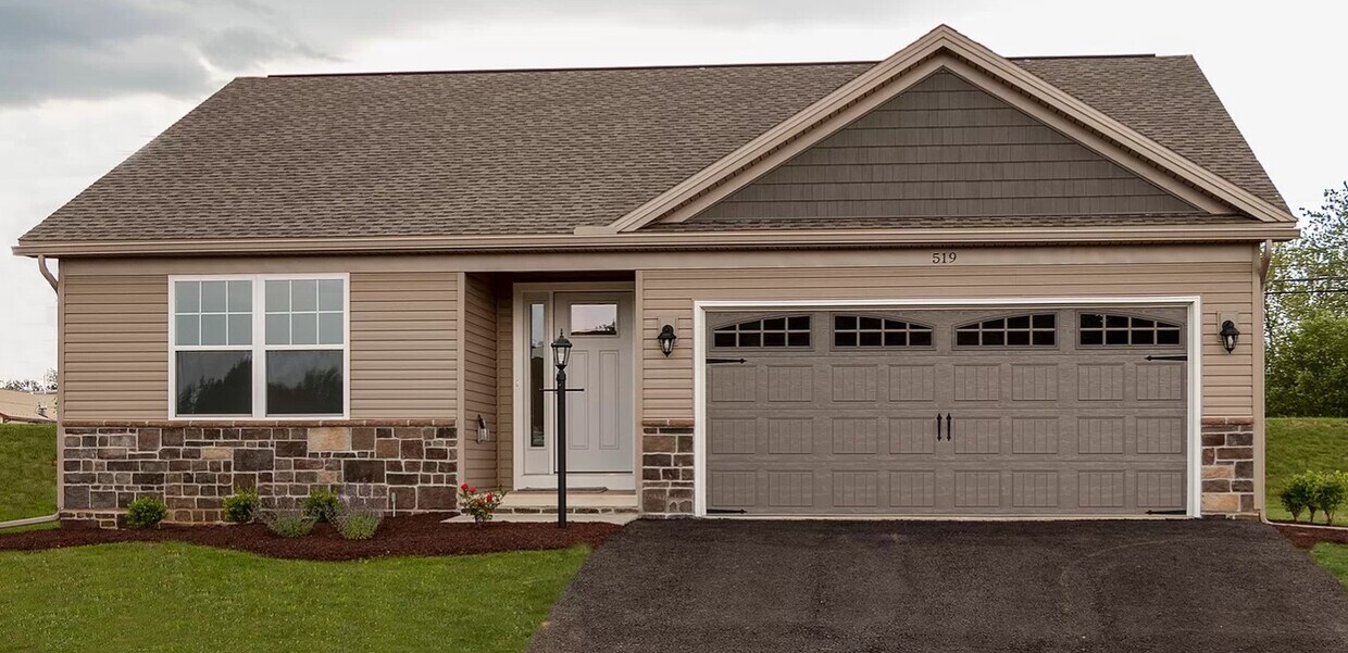 Foto principal - 519 Cambridge Ln
