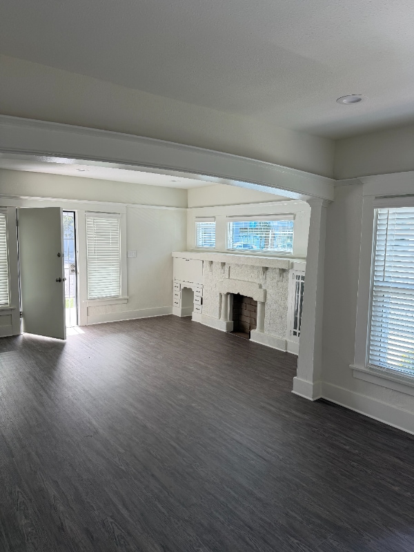 Foto del edificio - 541 W Commonwealth Ave