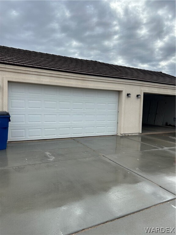 Building Photo - 5763 Bernstein Dr